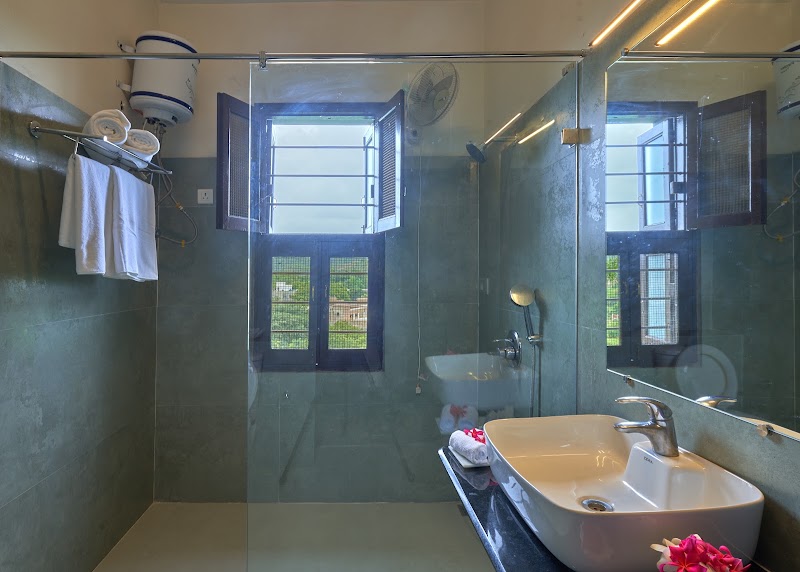 Lake and Hill Stays - Lake and Hill Stays Girwa, opp. Heritage Girls' Residential School, opp. Lake Baghela, Tehsil, Munwas, Udaipur, Rajasthan 313202, India