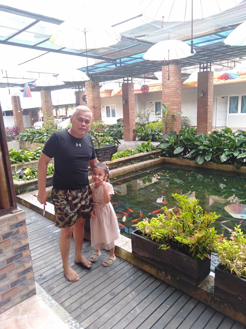 OYO Life 113500 Hotel R Cantika Syariah - OYO Life 113500 Hotel R Cantika Syariah, Lingkungan Mensawang, W8J2+R4X, Jl. Lintas Sumatera No.KM 3, Dusun Bangko, Kec. Bangko, Kabupaten Merangin, Jambi 37311, Indonesia