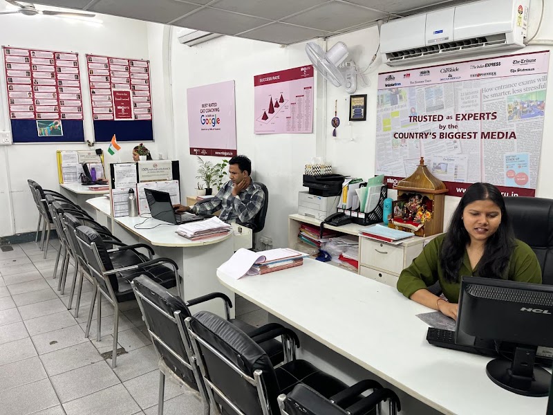 MBAGuru | Best Online Coaching for CAT - MBAGuru | Best Online Coaching for CAT 202, A-19, Omkar Deep Building, Middle Cir, opp. Bercos, Block A, Connaught Place, New Delhi, Delhi 110001, India