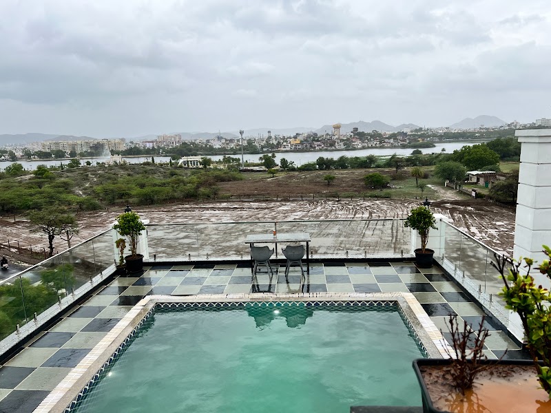 Revaas Boutique Hotel - Revaas Boutique Hotel C-12, Colony, Shikarbadi Rd, near Wonder Cement cricket academy, Sajjan Nagar, Udaipur, Gordhan Vilas Rural, Rajasthan 313001, India