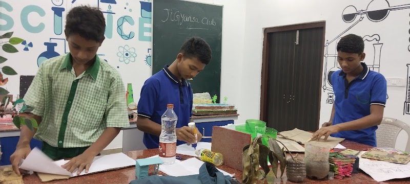 Nrusingha Guru Town High School - Nrusingha Guru Town High School, FX8C+2QG, Gole Bazar, Dalaipara, Sambalpur, Odisha 768001, India
