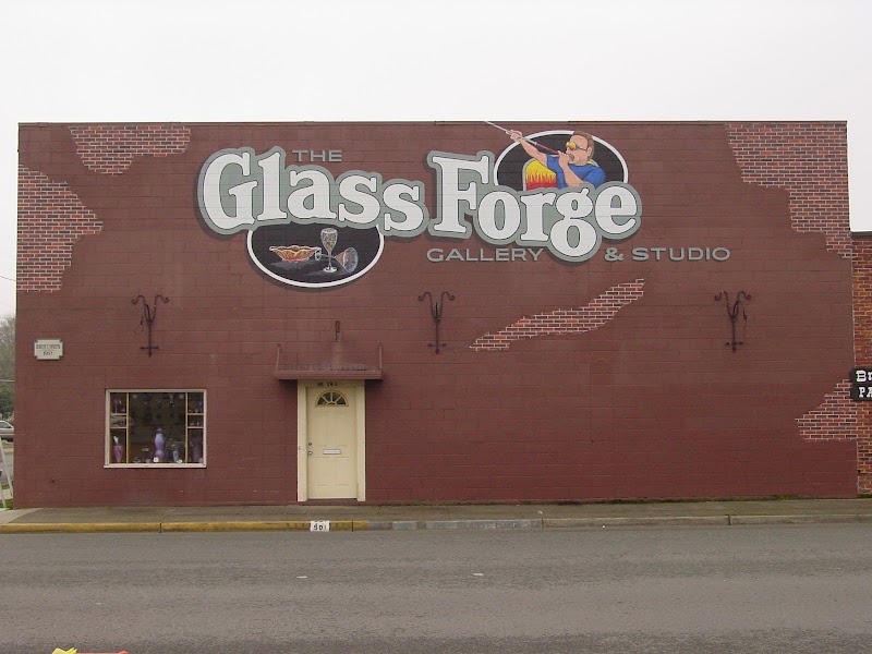 Glass Forge Gallery & Studio LLC - Glass Forge Gallery & Studio LLC 501 SW G St, Grants Pass, OR 97526, USA