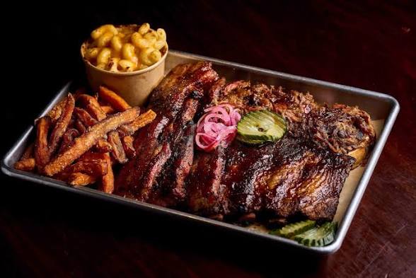 The Ranch Smokehouse - The Ranch Smokehouse Ronda de la Univ., 20, Eixample, 08007 Barcelona, Spain