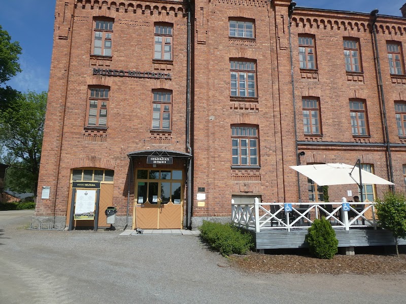 The Artillery, Engineer and Signals Museum of Finland - The Artillery, Engineer and Signals Museum of Finland, Vanhankaupunginkatu 19, 13100 Hämeenlinna, Finland