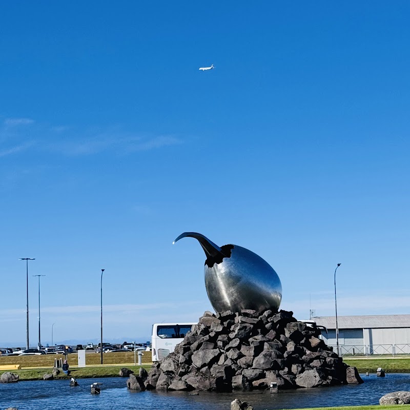 Reykjavík Domestic Airport (RKV) - Reykjavík Domestic Airport (RKV) Vatnsmýri, 101 Reykjavík, Iceland