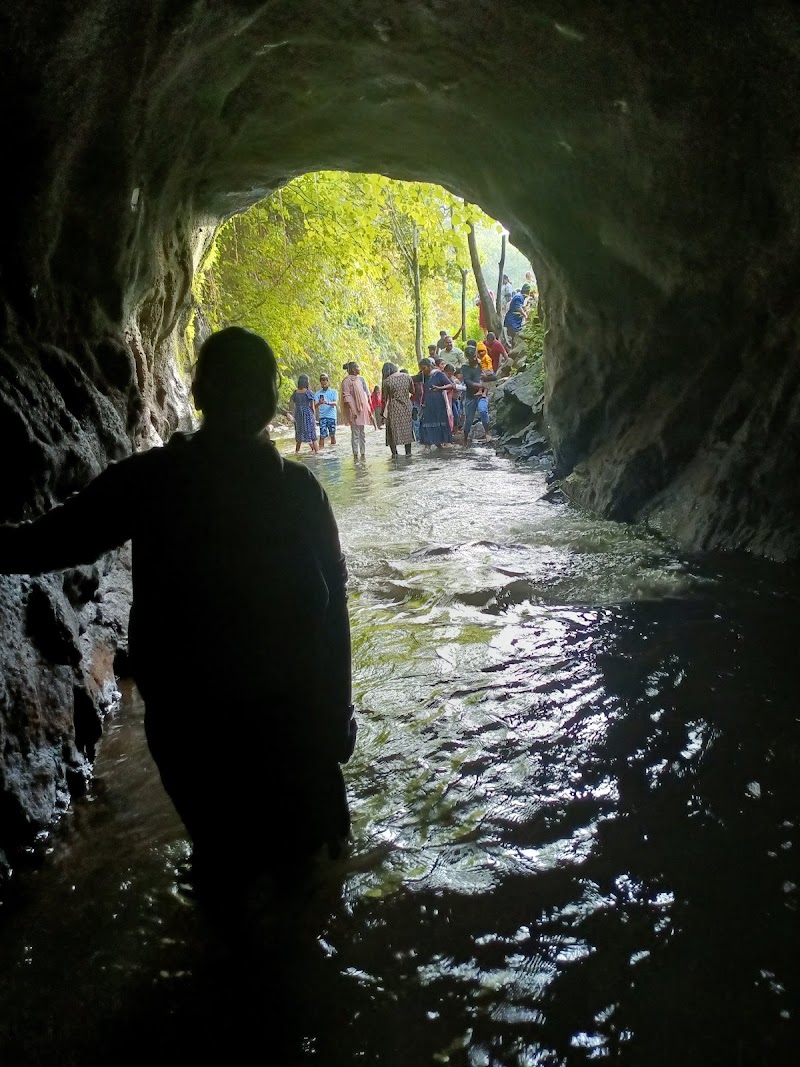 Uluppuni Tunnel - Uluppuni Tunnel Vellaramchitta tunnel, Uluppuni, Vagamon, Idukki, Keralam 685503, India