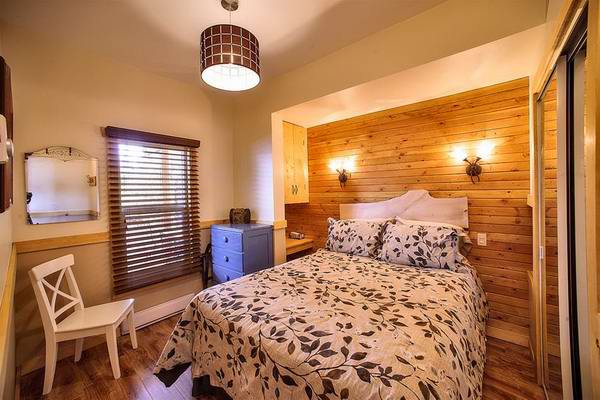 Peachland Eagles Nest B&B - Peachland Eagles Nest B&B 5816 Brown Pl, Peachland, BC V0H 1X4, Canada