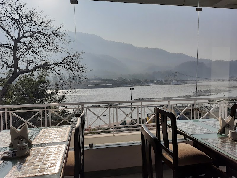 Hotel The Great Ganga - Hotel The Great Ganga near Ram Jhula, Muni Ki Reti, Rishikesh, Uttarakhand 249192, India