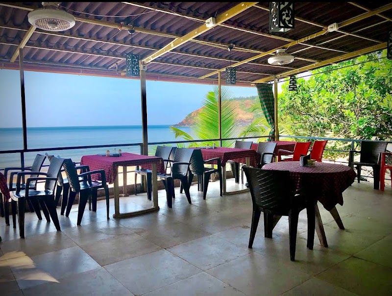 Cafe Paradise