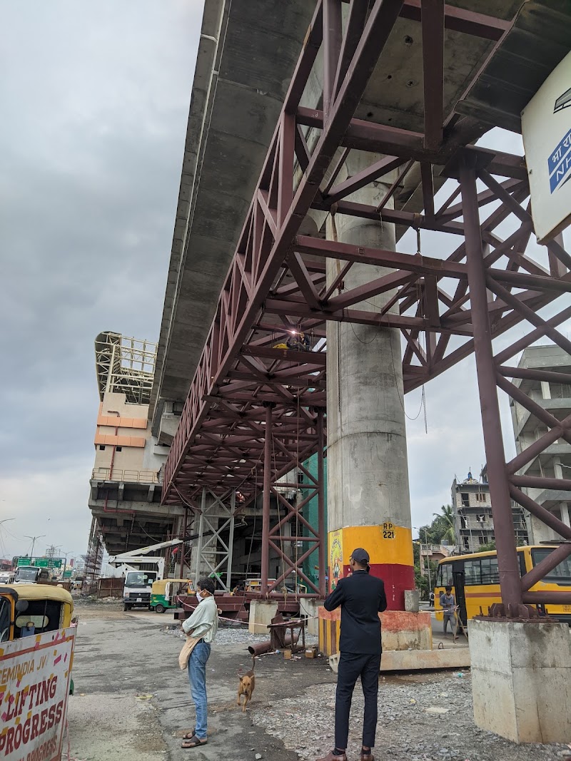 Silk Board Skywalk Bridge - Silk Board Skywalk Bridge WJ6G+Q87, Roopena Agrahara, Bommanahalli, Bengaluru, Karnataka 560068, India