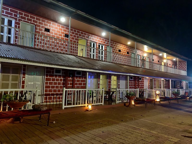 Itsy Hotels Sun N Shade - Itsy Hotels Sun N Shade MG Road, next to indra gandhi nagar, Matheran, Maharashtra 410102, India