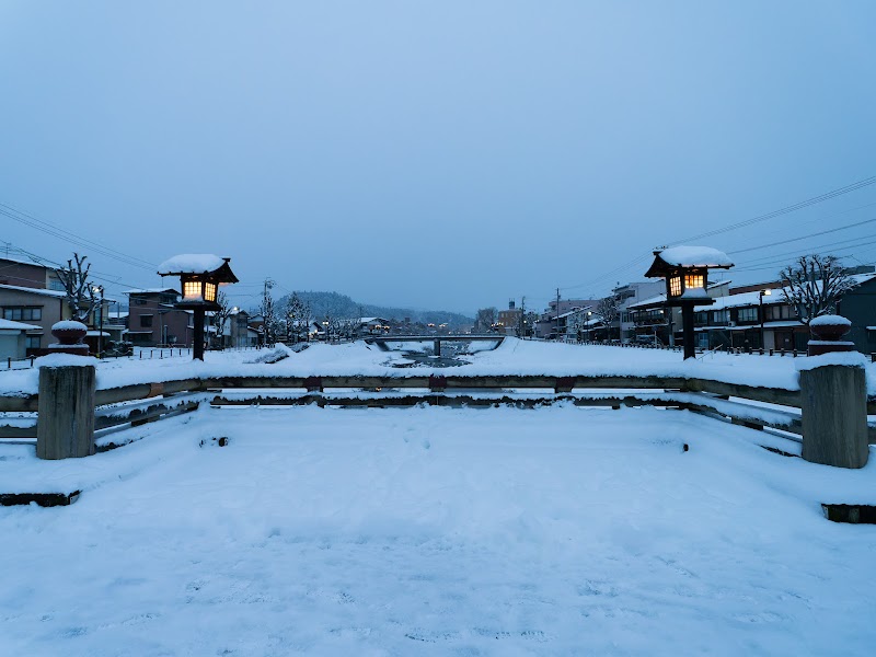 Miyamae Bridge - Miyamae Bridge, 2 Chome Nanukamachi, Takayama, Gifu 506-0851, Japan