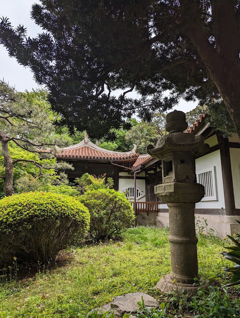 Old Goryo-tei (Taiwan Pavilion) - Old Goryo-tei (Taiwan Pavilion) Japan, 〒160-0014 Tokyo, Shinjuku City, Naitōmachi, 11番地 新宿御苑内