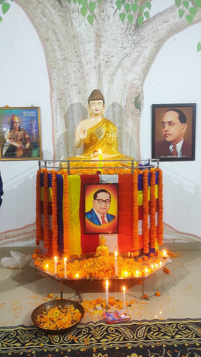 Samyak Buddh Vihar - Samyak Buddh Vihar, FX9C+H26, Dr.Ambedkar Nagar, Pattnayakpada, Sambalpur, Odisha 768001, India