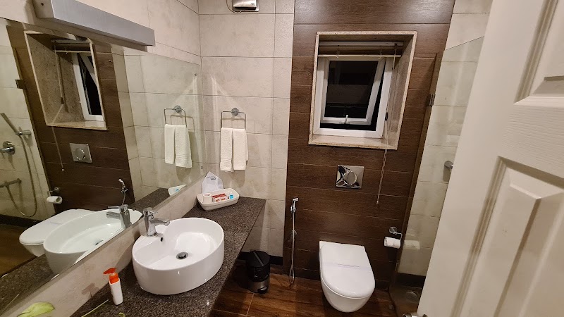 Swiss County Resort - Swiss County Resort Chithirapuram Powerhouse Road, Dobipalam, Chithirapuram, Kerala 685565, India