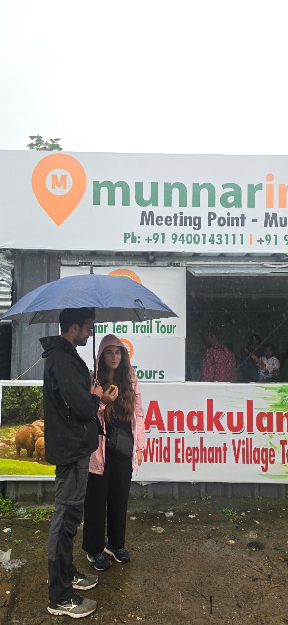 Munnar Info - Meeting point - Munnar Info - Meeting point, Moolakadai, Munnar, Kerala 685612, India
