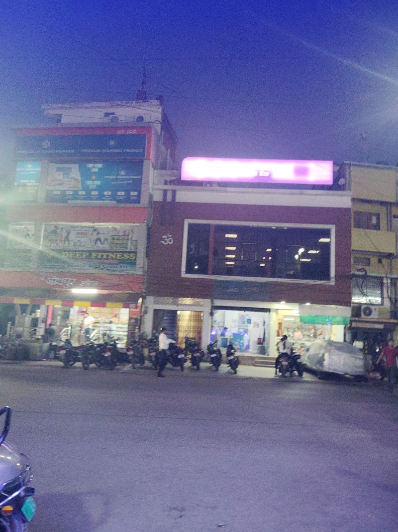 AU Small Finance Bank - AU Small Finance Bank, Ground Floor, Chowk, behind Apollo Pharmacy, Sahdev Nagar, Rajnandgaon, Chhattisgarh 491441, India