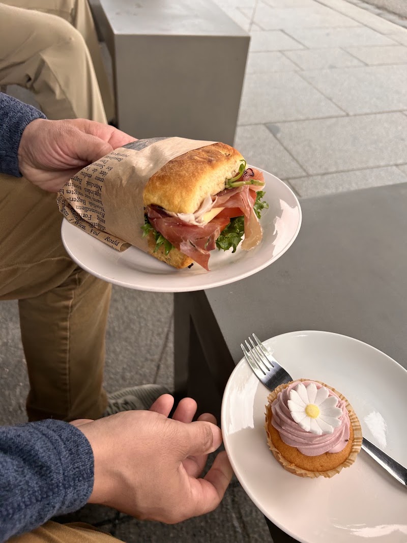 Baker Hansen - Baker Hansen, Stortingsgata 20, 0161 Oslo, Norway