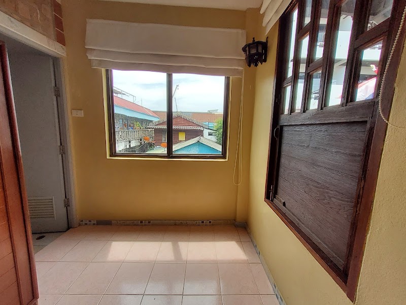 Baan Thai Home Stay - Baan Thai Home Stay, Thanon Kake Kwan Kata Beach, Tambon Karon, Amphoe Mueang Phuket, Chang Wat Phuket 83100, Thailand