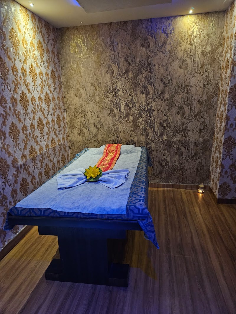 SOUL BODY SPA - SOUL BODY SPA, 1st Floor, Daffodils Society, above Pankaj Mart, near Crazy Chessy, Sakore Nagar, Viman Nagar, Pune, Maharashtra 411014, India