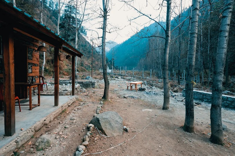 Mountiver X Tirthan Valley - Mountiver X Tirthan Valley Tirthan valley, Khasra No. 273 Village Chippni, Tehsil, Banjar, Chippni, Himachal Pradesh 175123, India