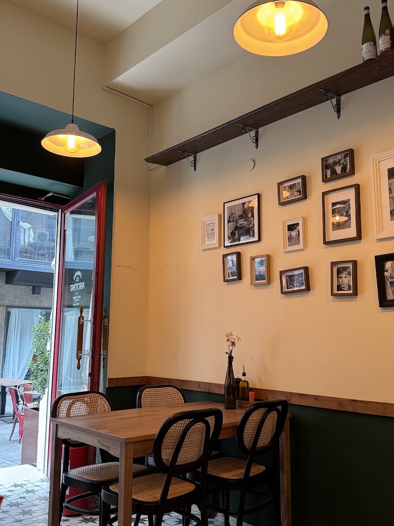 Giovanni's Trattoria