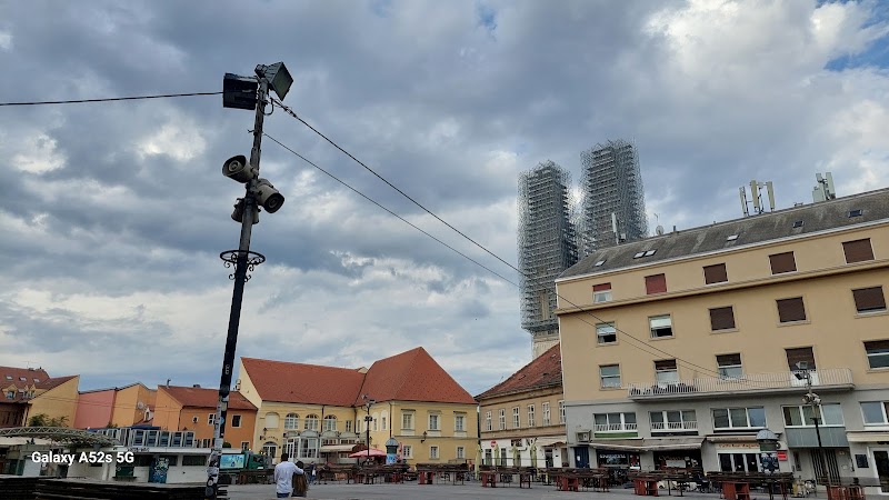 Dolac 9 - Dolac 9 Dolac 9, 10000, Zagreb, Croatia