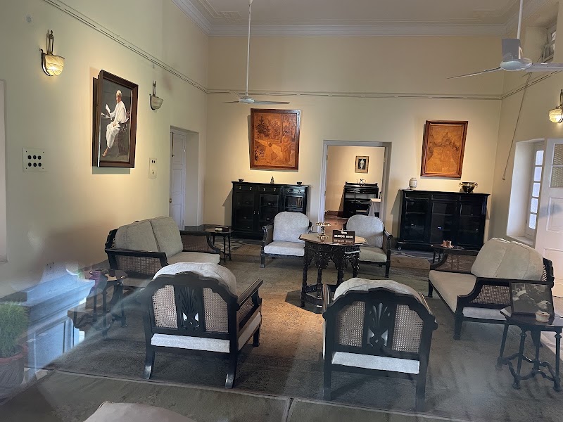 Anand Bhawan Museum - Anand Bhawan Museum Tagore Town, Prayagraj, Uttar Pradesh 211002, India