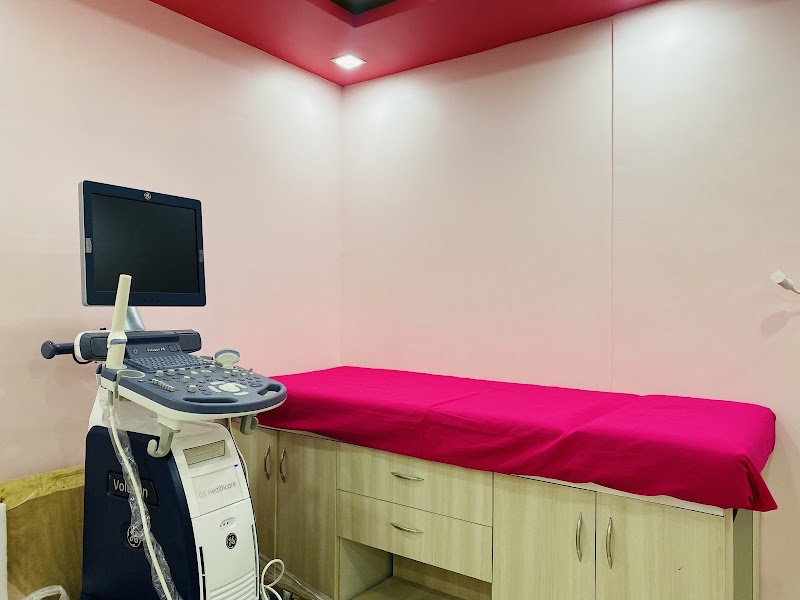 Dr Smitha Reddy Mohabey - Dr Smitha Reddy Mohabey, Sarala Devi complex, Baldeo Bagh, Rajnandgaon, Chhattisgarh 491441, India
