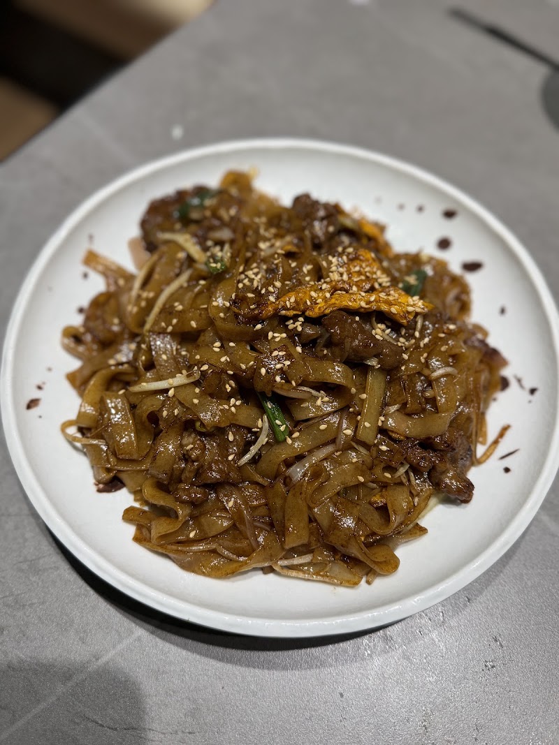Yuen Long Bistro - Yuen Long Bistro, 2號 Sheung Ning Rd, Hang Hau, New Territories, Hong Kong