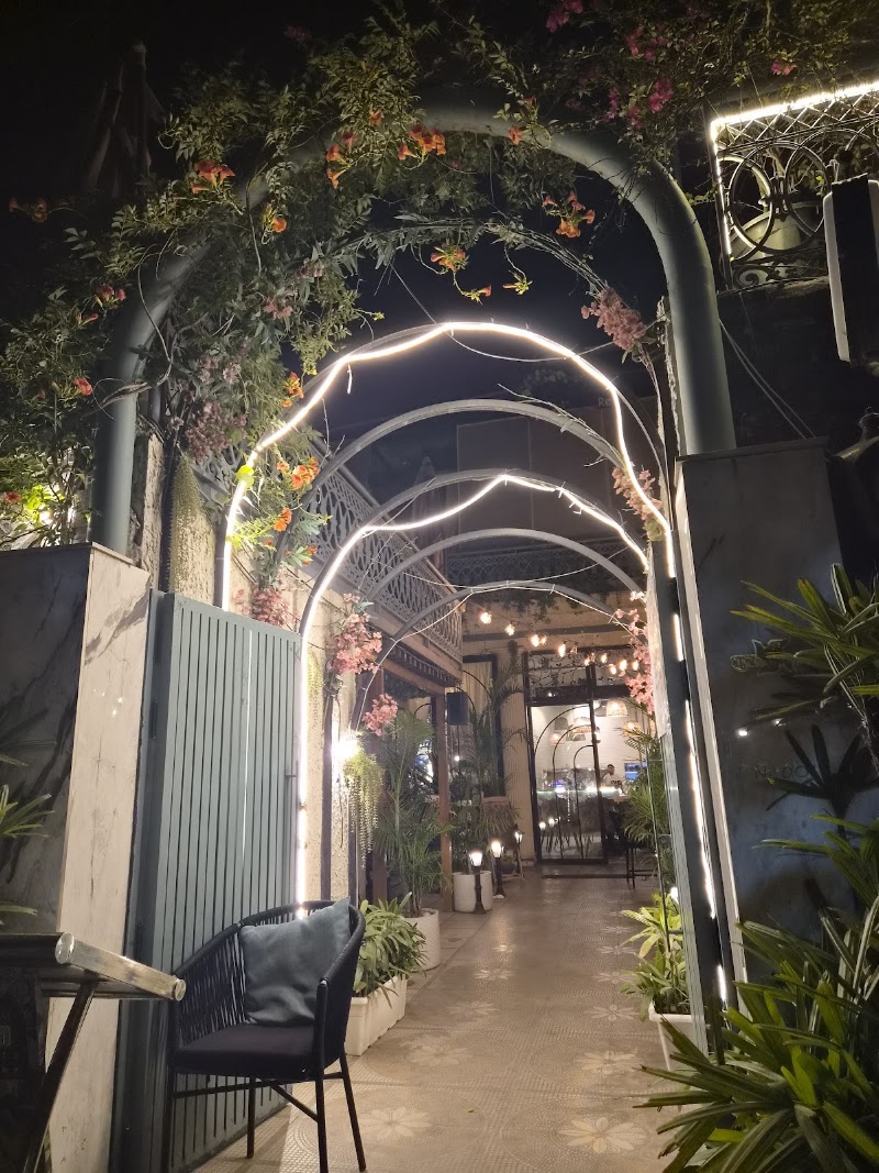 Courtyard Revibe - Cafe & Restaurant | Dwarka - Courtyard Revibe - Cafe & Restaurant | Dwarka Plot No. 9, Pocket C, Sector 17 Dwarka, Dwarka, Delhi, 110078, India