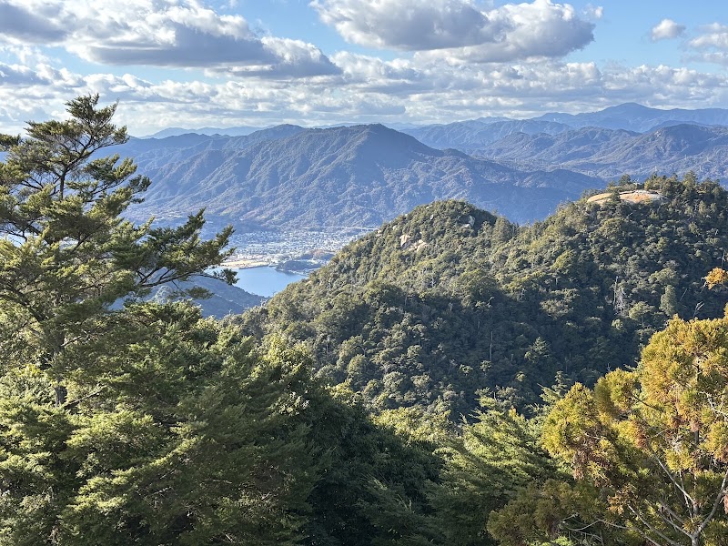 Mount Misen - Mount Misen Mount Misen, Miyajimacho, Hatsukaichi, Hiroshima 739-0588, Japan