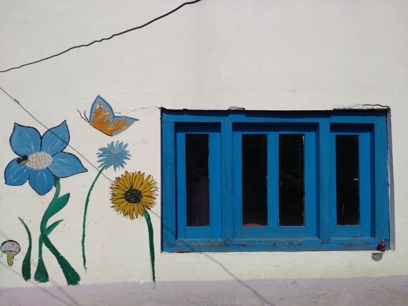 Secret Garden Inn - Secret Garden Inn, 276V+5HW, Kullu, Himachal Pradesh 175105, India