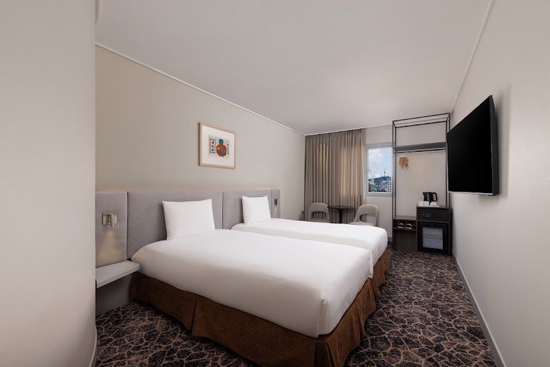 ibis Ambassador Seoul Insadong - ibis Ambassador Seoul Insadong 31 Samil-daero 30-gil, Jongno District, Seoul, South Korea