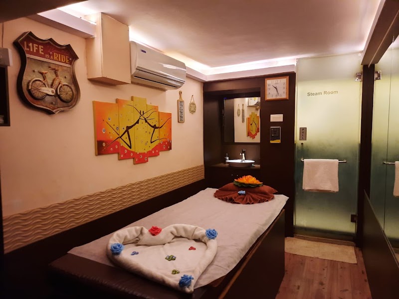 Aline's Beauty Care & Luxury Spa - Aline's Beauty Care & Luxury Spa Ground Floor, Seamist Building, Lane 1, near ITC Fortune Hotel, bamon waddo, Candolim, Goa 403515, India