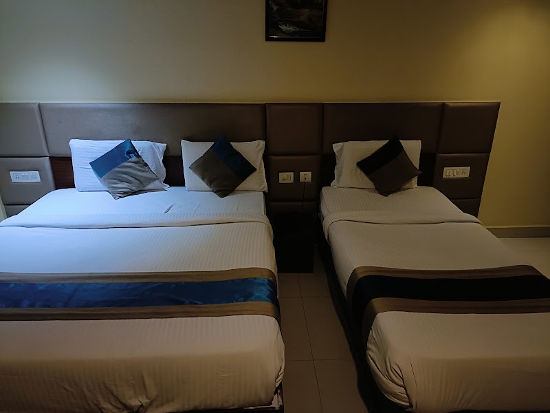 RaamaGrand - RaamaGrand, #2927/7,Irvin Road,KSRTC Suburban Bus Stand, 8M64+X67, Uma Talkies Rd, Lashkar Mohalla, Halladakeri, Mandi Mohalla, Mysuru, Karnataka 570001, India