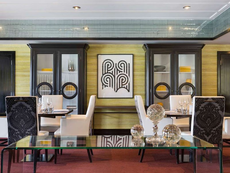 Hotel St Moritz Queenstown - MGallery Collection - Hotel St Moritz Queenstown - MGallery Collection 10/18 Brunswick Street, Queenstown 9300, New Zealand