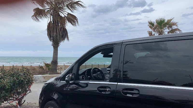 Tiber Limo - Limousine Service Italy - Tiber Limo - Limousine Service Italy, Largo Nino Franchellucci, 61, 00155 Roma RM, Italy