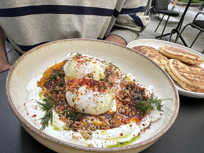 Bistro Monk 2 - Bistro Monk 2 Maltézské nám. 292/10, Malá Strana 1, 118 00 Praha 1, Czechia