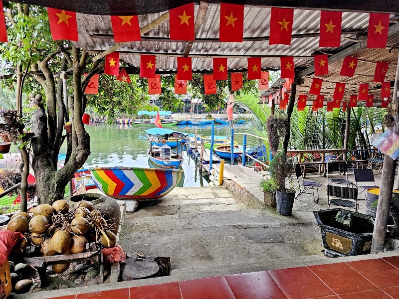 Hacoconut Coconut Basket Boat Tour Hoi An Coconut Village - Hacoconut Coconut Basket Boat Tour Hoi An Coconut Village, Tổ 4, Thôn Vạn Lăng, Hội An Đông, Đà Nẵng 560000, Vietnam