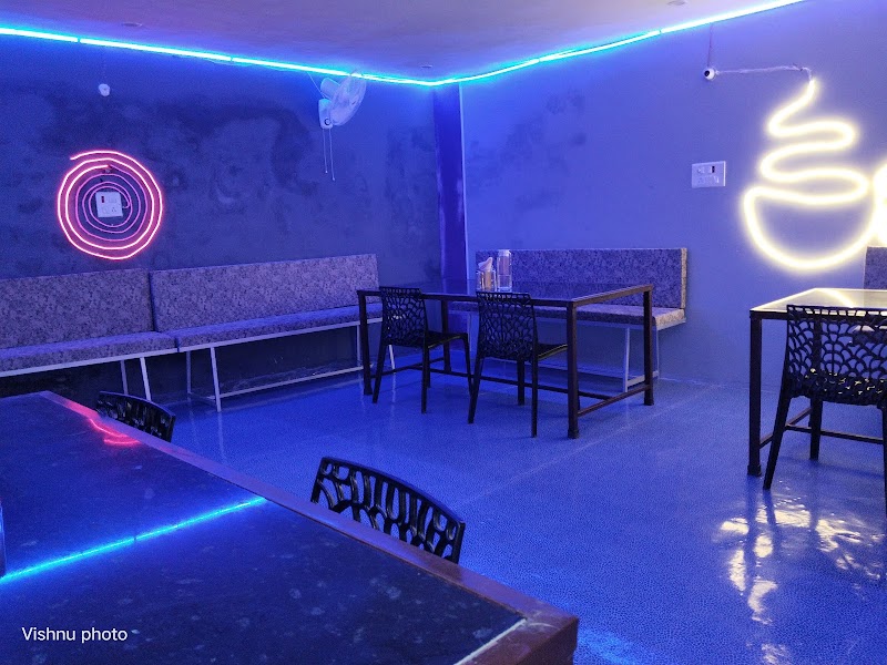 Food plaza cafe and lounge - Food plaza cafe and lounge, Ashoka Enterprises ka samna, SDM court, Gangapur Rd, near Mulchand college, Lalsot, Nagariyawas, Rajasthan 303503, India