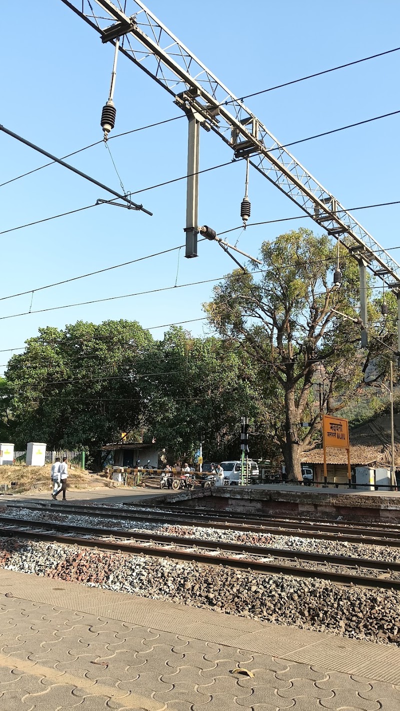 Malavli Railway Station - Malavli Railway Station, PFVJ+PF9, Ekvira Devi Rd, Malavli, Maharashtra 410405, India