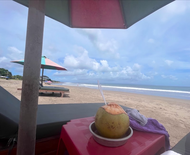 Jalan Batu Belig - Jalan Batu Belig, Jl. Batu Belig, Kerobokan Kelod, Kec. Kuta Utara, Kabupaten Badung, Bali 80361, Indonesia