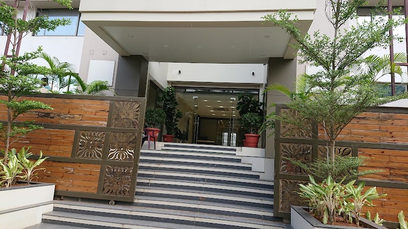 HOTEL CRYSTAL URBAN PARK - HOTEL CRYSTAL URBAN PARK 493/1629, Gopabandhu Sadan, 493, 1629, near Sriya Talkies, Railway Yard and Washing Line, Kharvela Nagar, Bhubaneswar, Odisha 751001, India