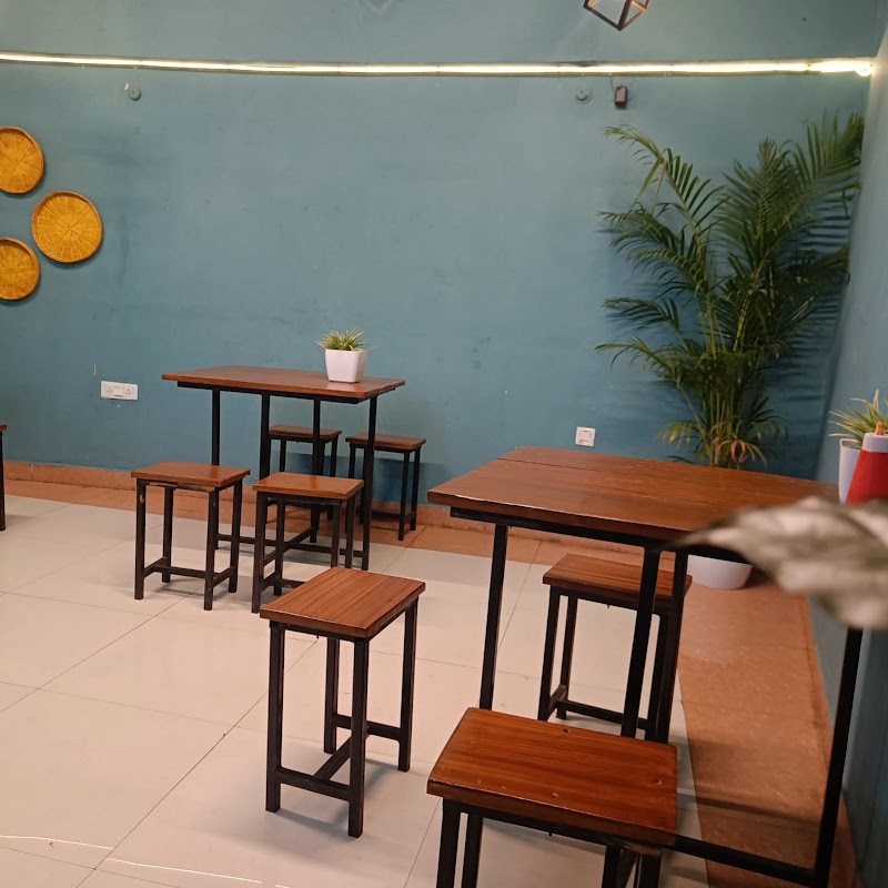 Bachelor's HUB - Bachelor's HUB SHOP NO 11 SLICE 1 CGHB COMMERCIAL COMPLEX, WHITE ROUND BUILDING, near KPS SCHOOL, beside CSEB OFFICE, Sector 27, Nawagaon Parsatti, Atal Nagar-Nava Raipur, Chhattisgarh 492018, India