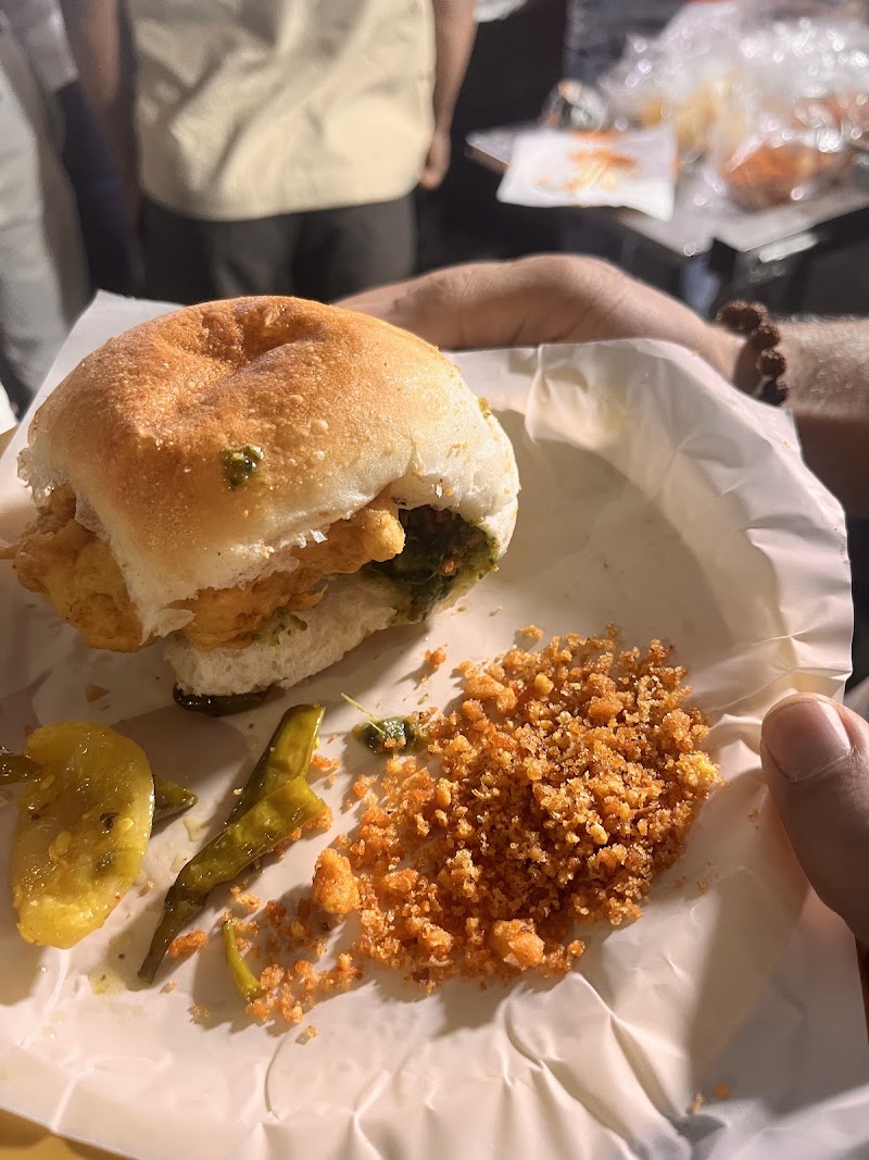 Shivshankar Vada Pav - Shivshankar Vada Pav, 7, Tadiwala Rd, Sangamvadi, Pune, Maharashtra 411001, India
