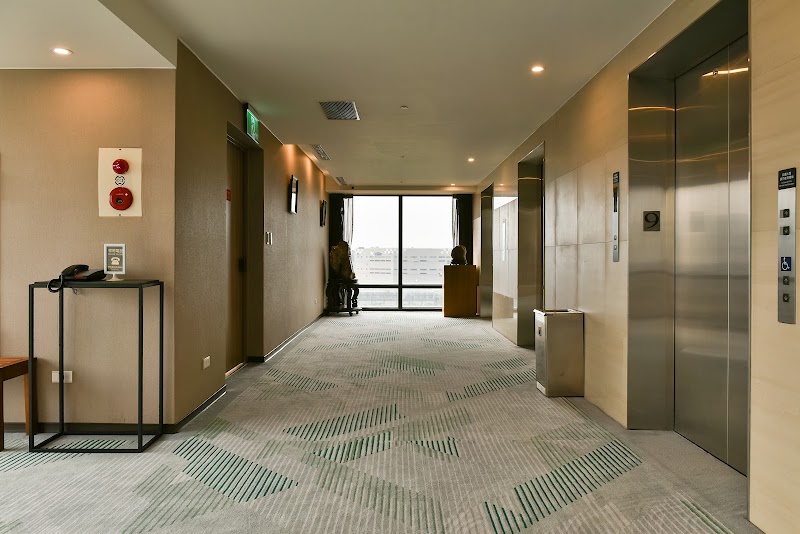 Holiday Inn Taoyuan Airport - Holiday Inn Taoyuan Airport No. 28號, Yuanhang Rd, Nangang Village, Dayuan District, Taoyuan City, Taiwan 337
