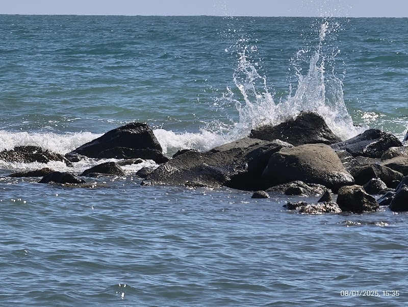 Spiaggia libera Grigia - Spiaggia libera Grigia, Lungomare Duca degli Abruzzi, 74, 00121 Lido di Ostia RM, Italy