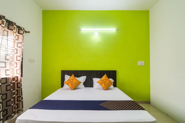 Hotel Kingston - Hotel Kingston 06, behind Medishine Hospital, Aadinath Vatika, Amlihdih, New Rajendra Nagar, Raipur, Tikrapara, Chhattisgarh 492001, India
