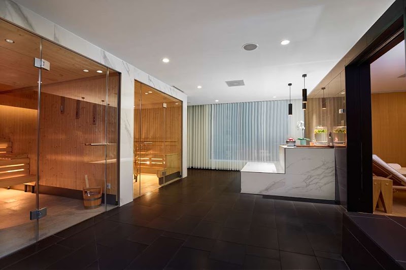 Radisson Blu Hotel, Zurich Airport - Radisson Blu Hotel, Zurich Airport Zurich Airport, Rondellstrasse, 8058 Kloten, Switzerland